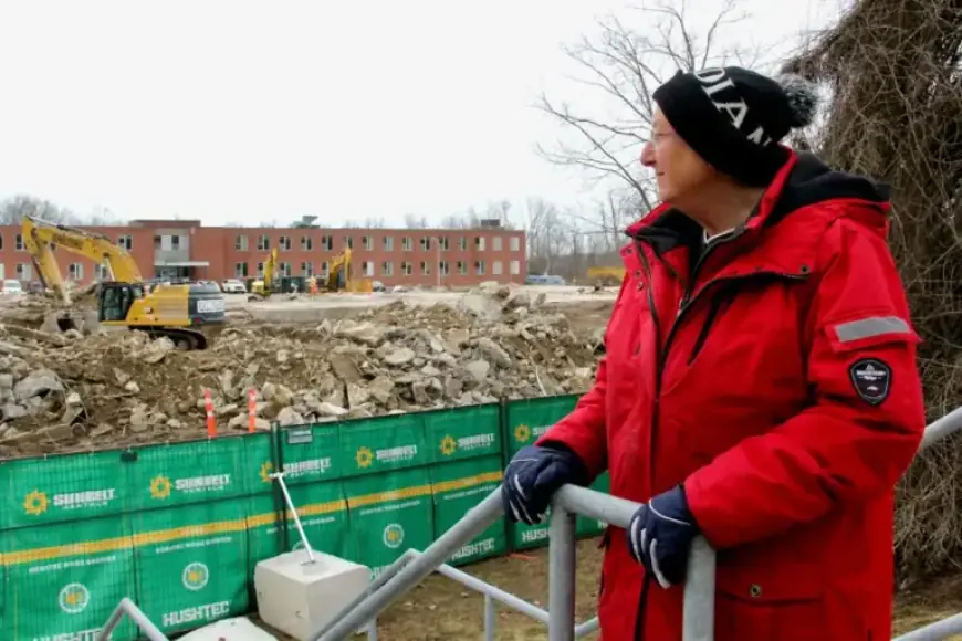 Former HRC Buildings Demolished Amid Cheers from Survivors (6 Photos)