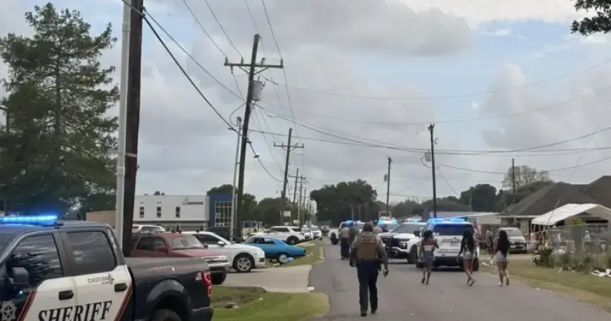 Car Plows Into Lao New Year Festival Crowd, Injuring 15+