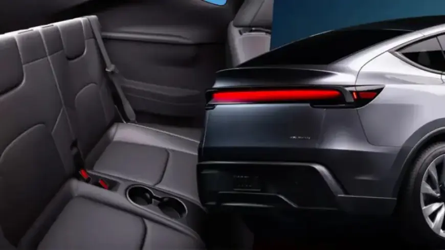 Tesla Reintroduces Third Row, Costs UK Families £12,500