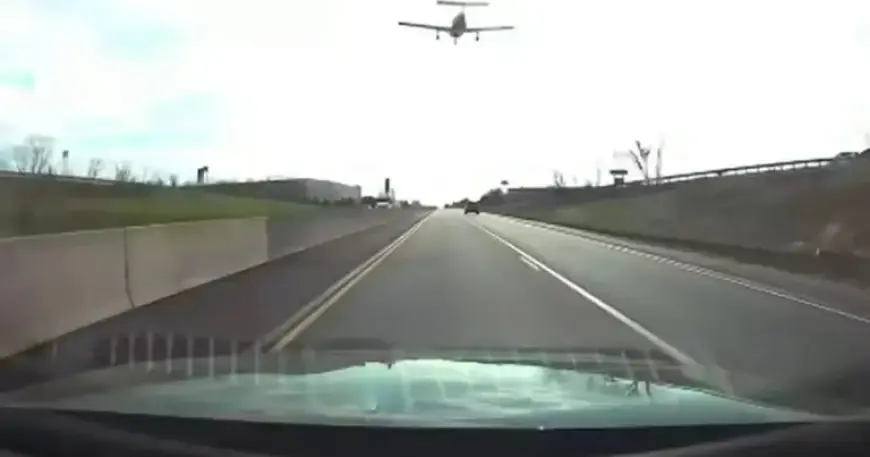 Dashcam Captures Plane’s Emergency Landing on I-78 en Route to Indiana