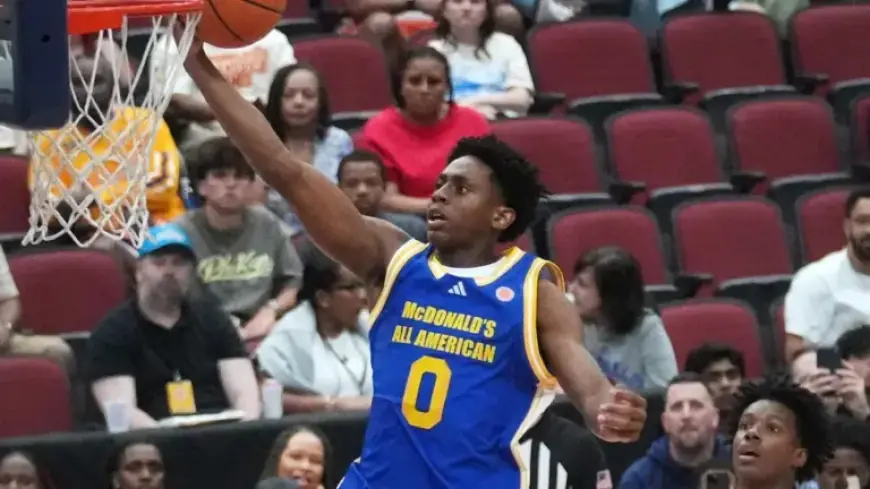 Michigan Secures 5-Star Recruit Brandon McCoy During Fab Five Broadcast