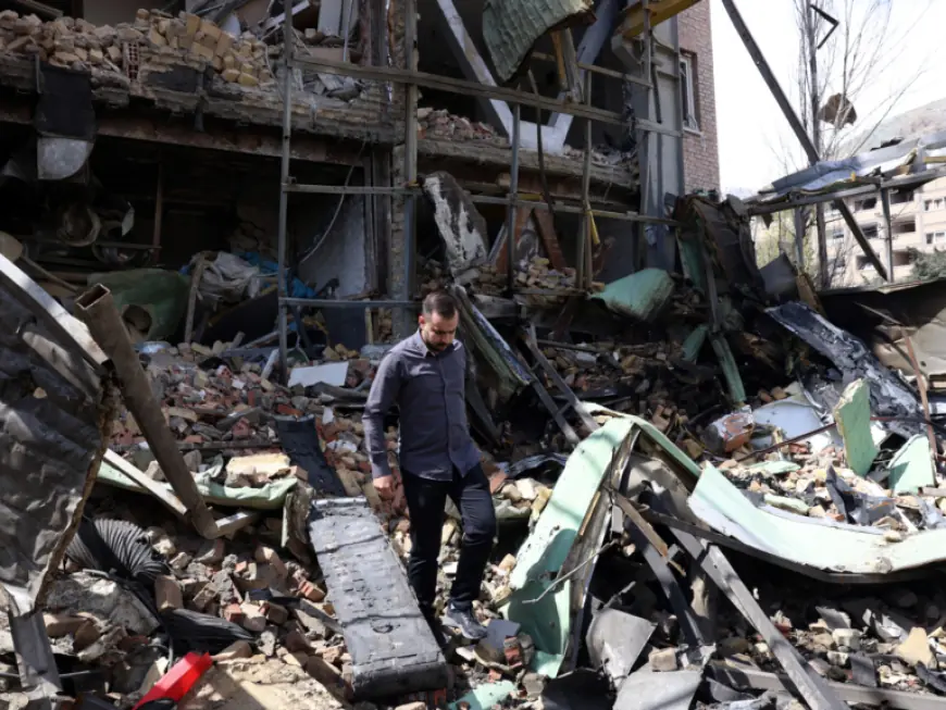 Tehran Defies Trump’s Ultimatum; Kuwait Oil Complex Ablaze