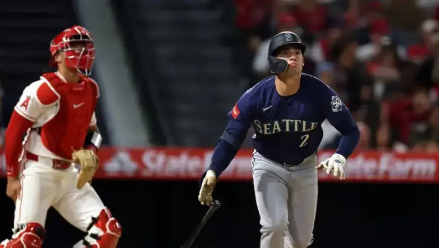 Woo Leads Mariners’ 3-1 Victory Over Angels in 10 Innings