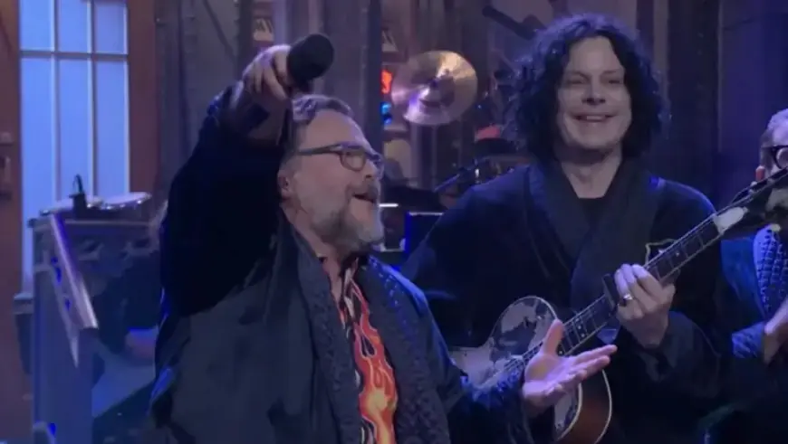 Jack Black, Jack White Ignite SNL Crossover with “Seven Nation Army” Performance