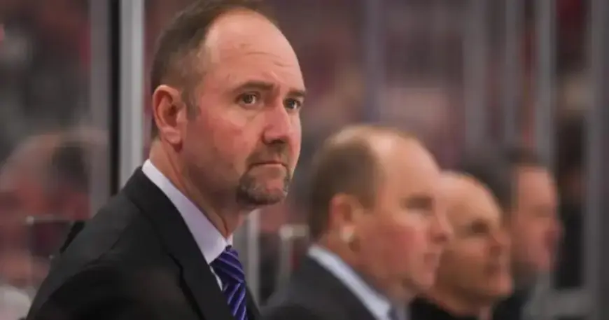 New York Islanders Replace Coach Patrick Roy with Peter DeBoer