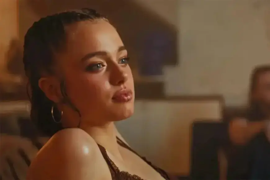 Shiloh Jolie Debuts in K-Pop Music Video