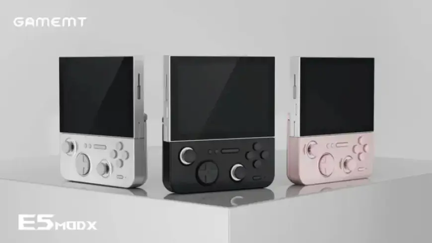 GAMEMT E5 ModX Challenges Anbernic as Year’s Most Unusual Handheld Device