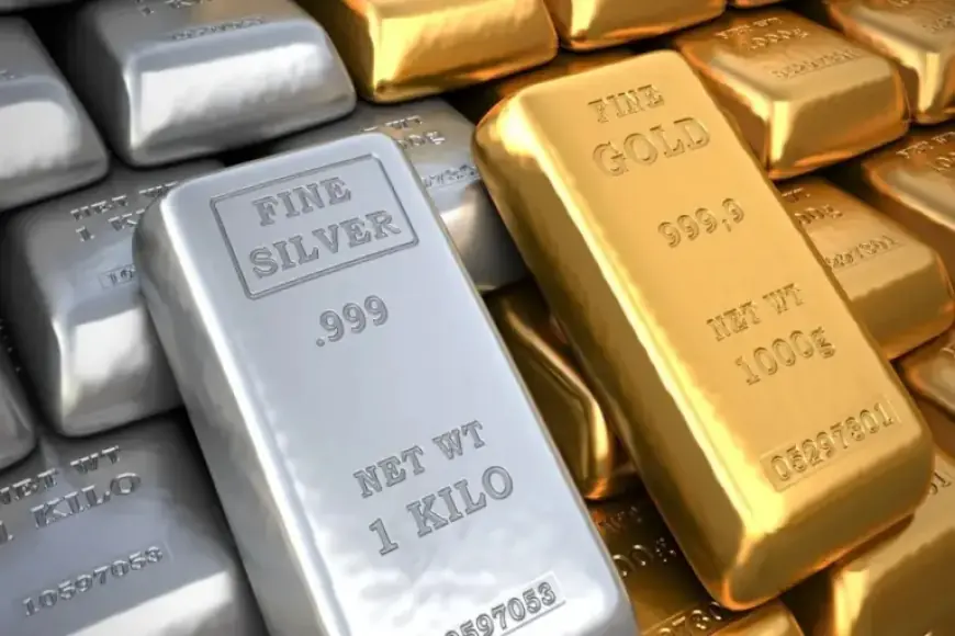 Gold Climbs as Silver Declines in Commodity Markets