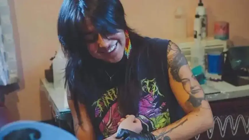 KC Tattoo Shop Invites Nana for Her First Rose Tattoo