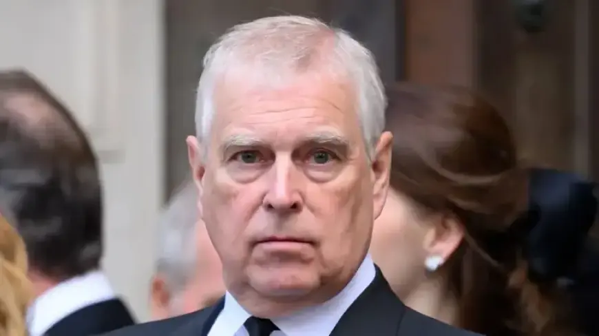 Prince Andrew’s Entrance Disrupts Royal Event at Buckingham Palace