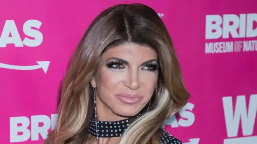 Teresa Giudice Stuns with Dramatic Facial Transformation
