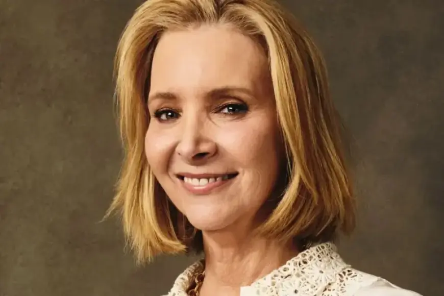 Lisa Kudrow Rejects Romantic Comedies: “I’m Not Adorable!”