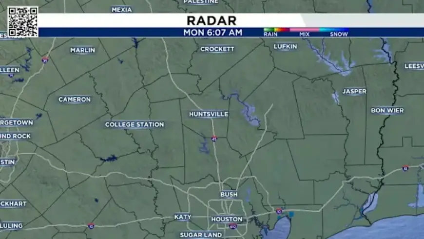 Severe Storms Hit Houston: Lightning and Strong Winds Predicted