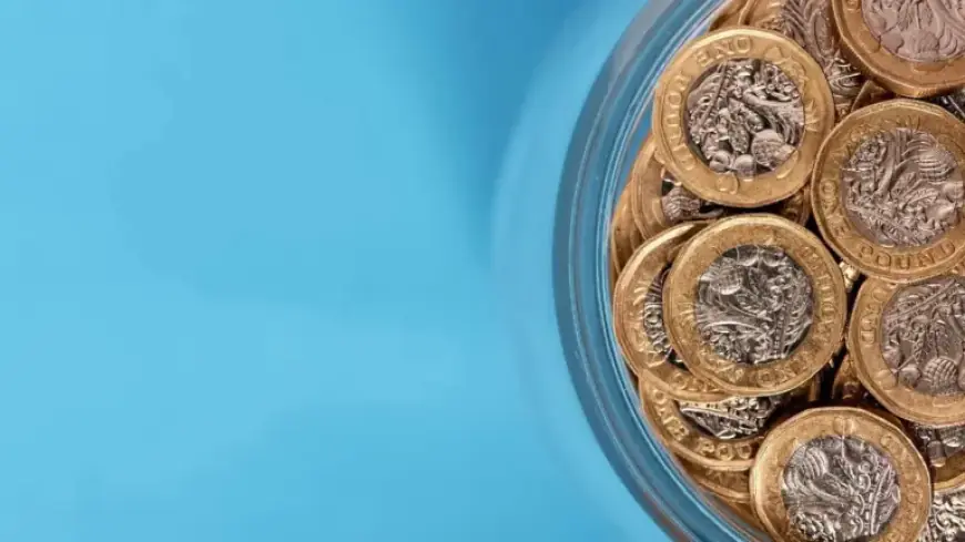 Does a SIPP Offer Investors Free Money or Is There a Catch?