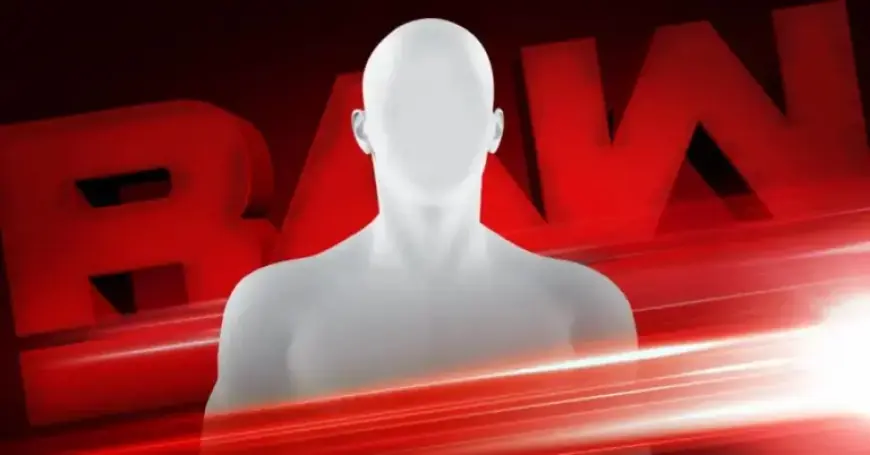 WWE Raw to Feature SmackDown Star, Reports Cageside Seats