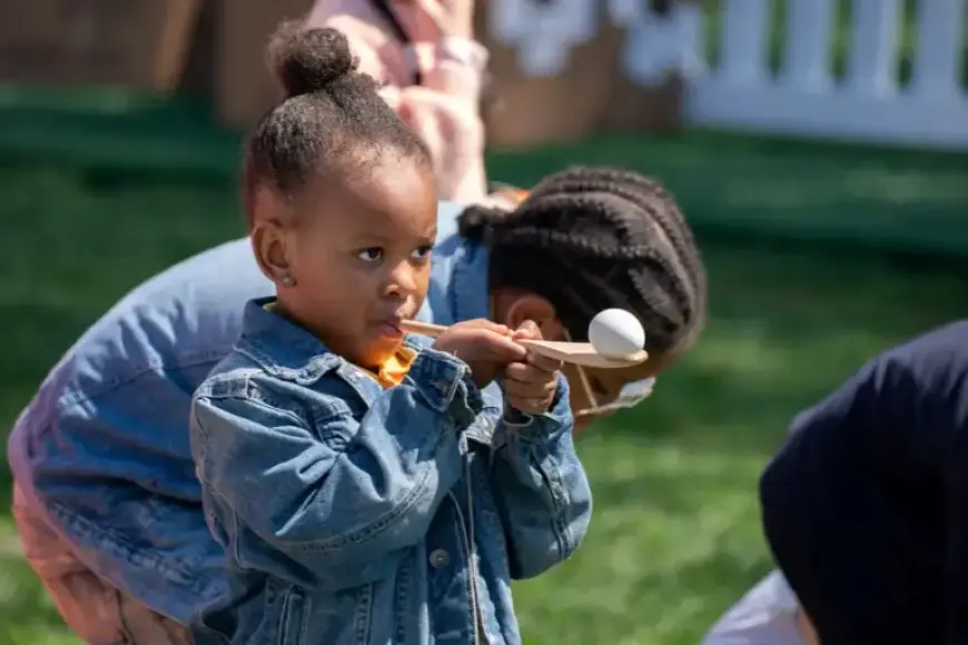 Trump Discusses War with Children at White House Easter Egg Roll