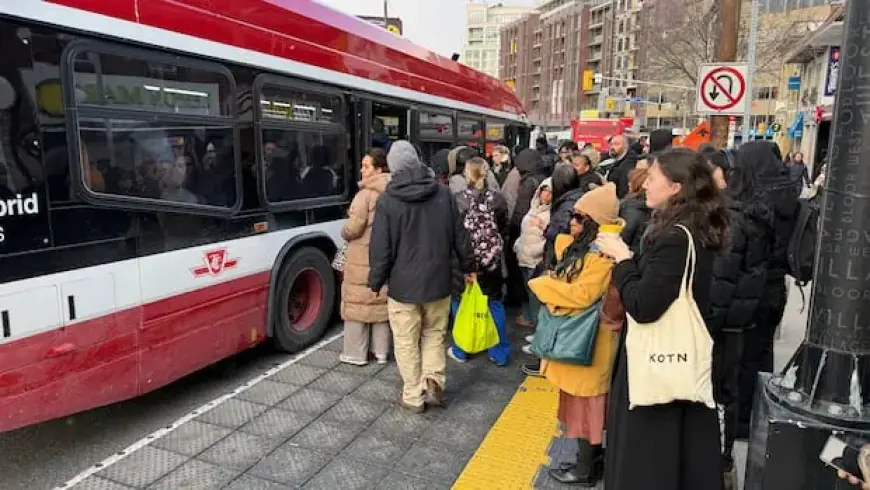 Hydraulic Oil Spill Halts Western Line 2 Subway Service: TTC