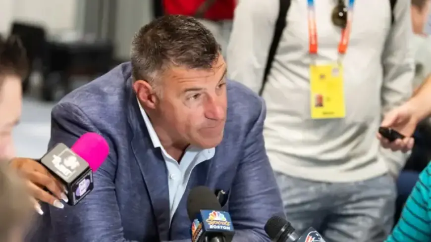 Mike Vrabel Dismisses Speculation Over Photos with Reporter as “Laughable”