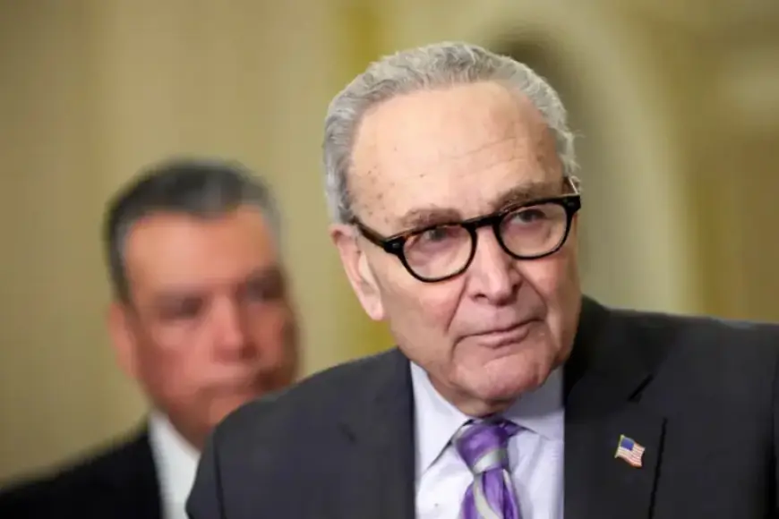 Far Right Demands Trump Impeachment Amid “Civilization” Threat, Schumer Remains Unmoved