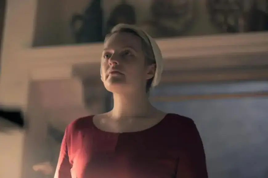 Elisabeth Moss Returns as ‘Handmaid’s Tale’ Star in ‘The Testaments’