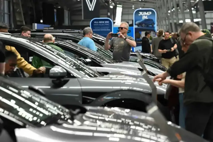 Australia’s EV Sales Soar: Temporary Hike or Long-Term Trend? Order Backlog Holds Clue