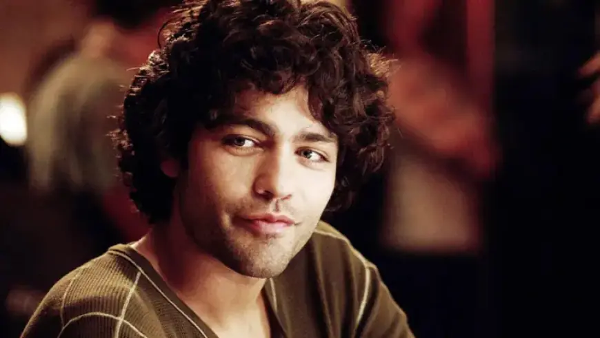 Adrian Grenier Vindicates His ‘Devil Wears Prada’ Role in Starbucks Ad