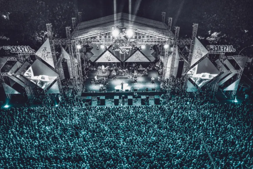 Dr. Dre: West Coast Icon Shaping Hip-Hop’s Top Stars and Beats