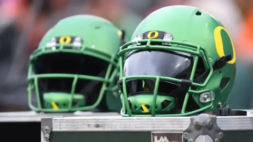 Oregon QB Coach Tests ‘Conviction’ with Ice Cream Question