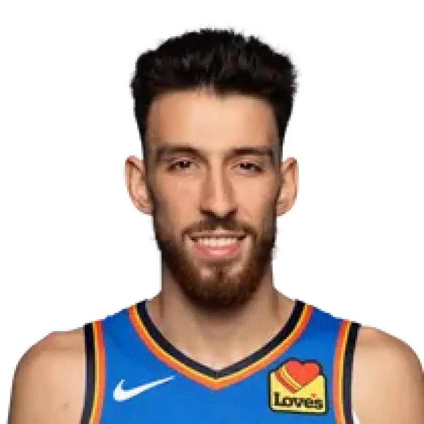 Chet Holmgren Shines with Double-Double in Victory Against LA