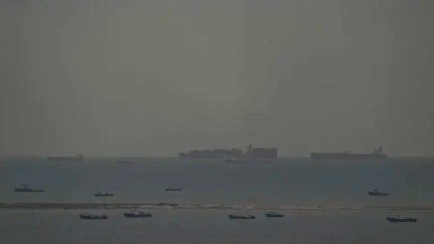 Iran’s Strait Closure Sparks Tensions; Trump Confirms US Troops Stay