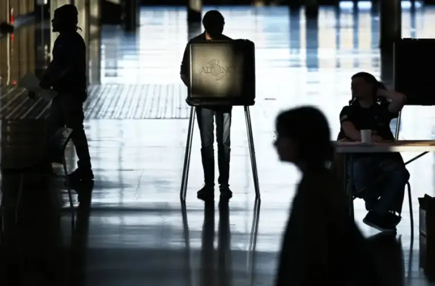 Klan Images and Obama Quotes Shape Virginia Redistricting Debate