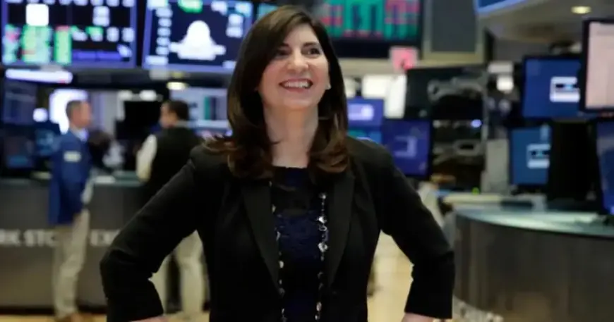 U.S. Stocks Surge, Oil Prices Ease Amid Iran Ceasefire Hopes