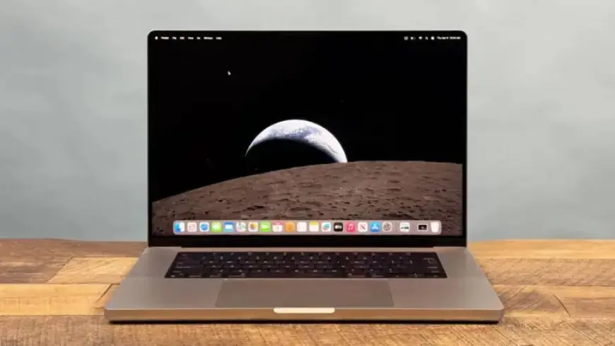 NASA Unveils Stunning Artemis II Wallpapers