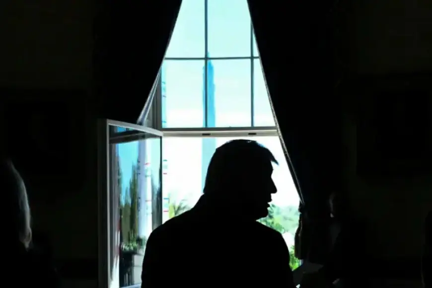 Democrats Intensify Efforts to Remove Trump Following Iran Threats