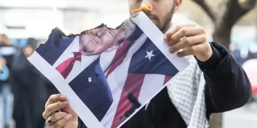 Iran War Reshapes Global Economies: Benefiting Russia and China, Hurting America