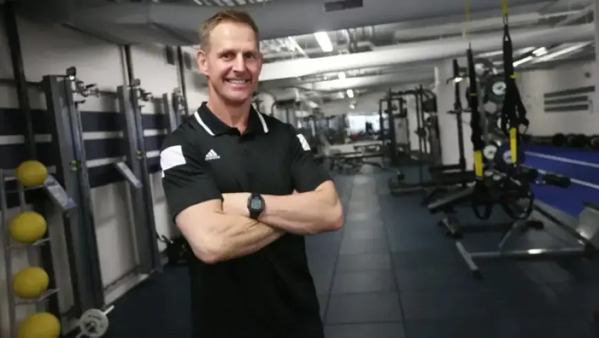 Ex-NHL Star Gary Roberts Competes at Masters, Not as a Spectator