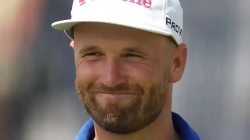 Emily, Wyndham Clark’s Girlfriend, Shines at Masters in Stunning Bikini Post