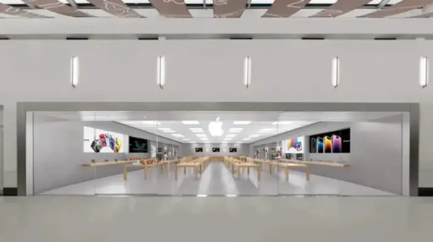 Apple Shuts Unionized U.S. Store, Union Expresses Outrage