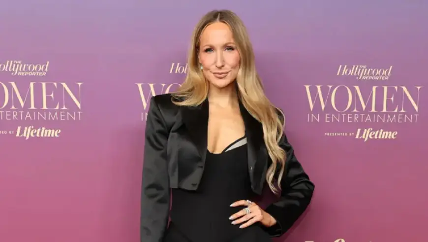 Nikki Glaser Encourages Boyfriend to Date Other Women
