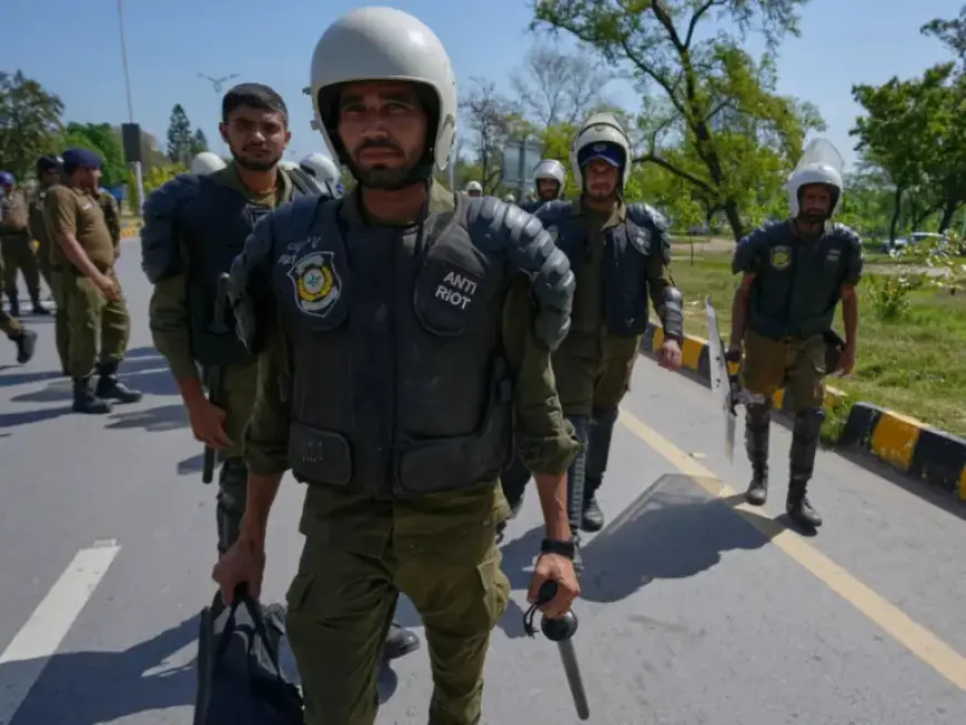 Tensions Rise Ahead of US-Iran Ceasefire Talks in Pakistan