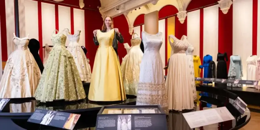 Explore Queen Elizabeth’s Iconic Ballgowns at New Exhibit