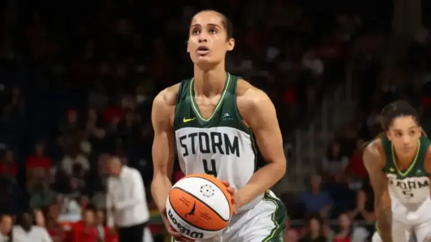 Skylar Diggins Joins Sky, Angel Reese Traded to Dream in WNBA Free Agency