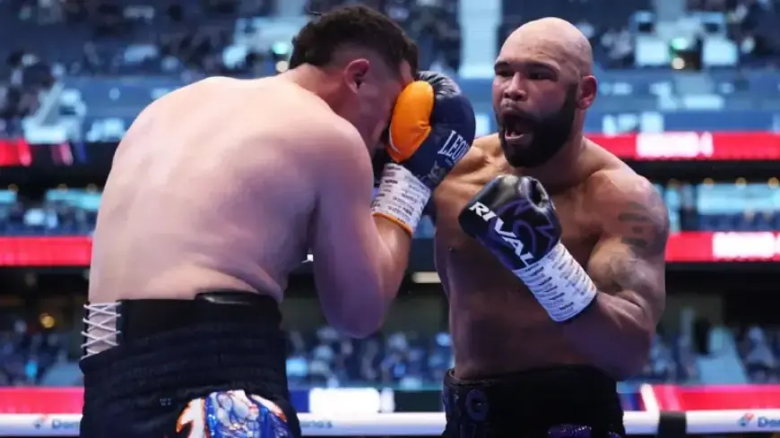 Tyson Fury vs. Arslanbek Makhmudov Live: Clarke and Huni Open Main Card