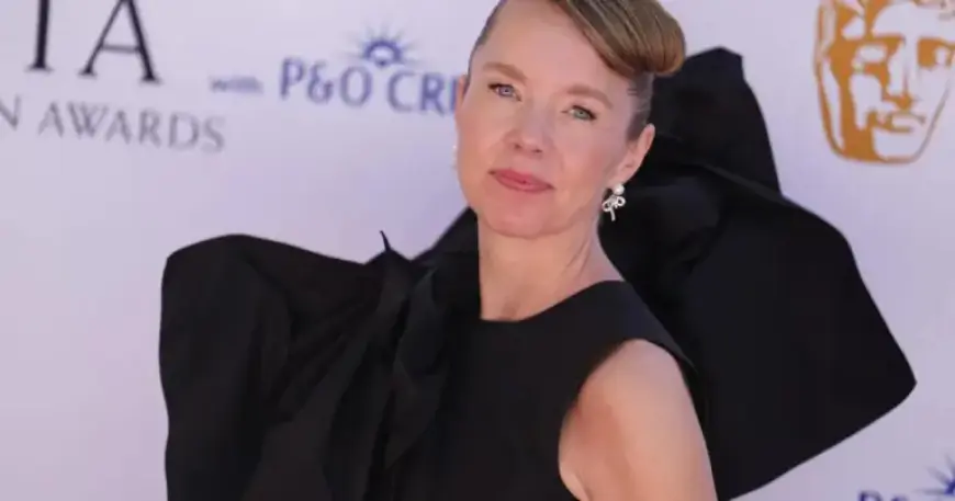 Anna Maxwell Martin Bows Out of ‘Celebrity Traitors’ Over Late Filming Schedule
