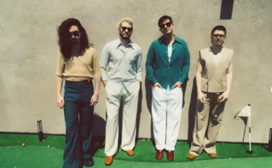 Morat Shines at Coachella Debut with Special Guest After 11 Years