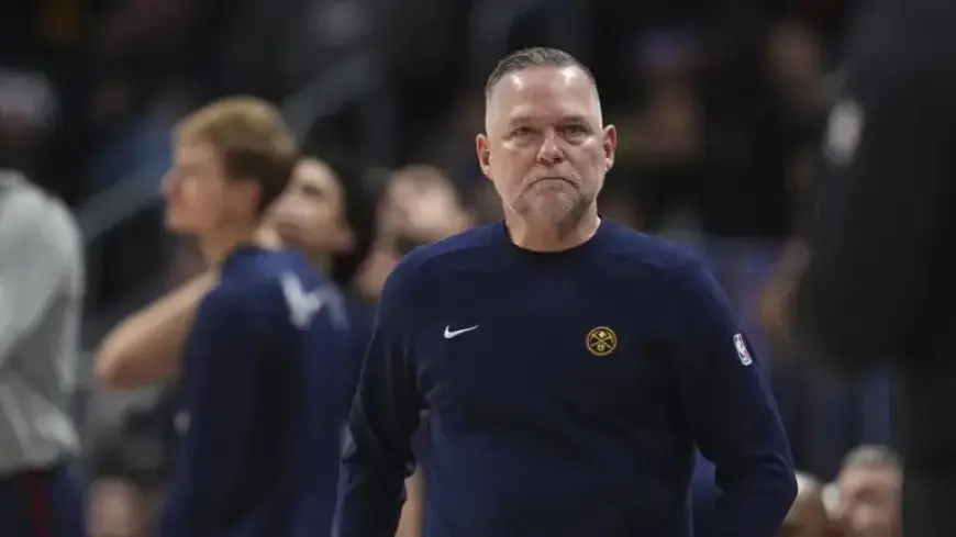 “Art’s Perspective: Embracing Extended Family Bonds”