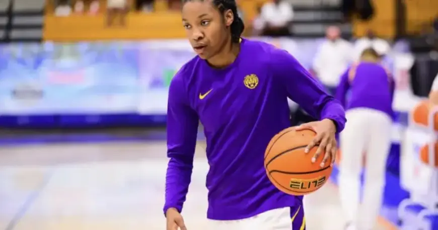 Illini Women Secure Former Five-Star Recruit Divine Bourrage