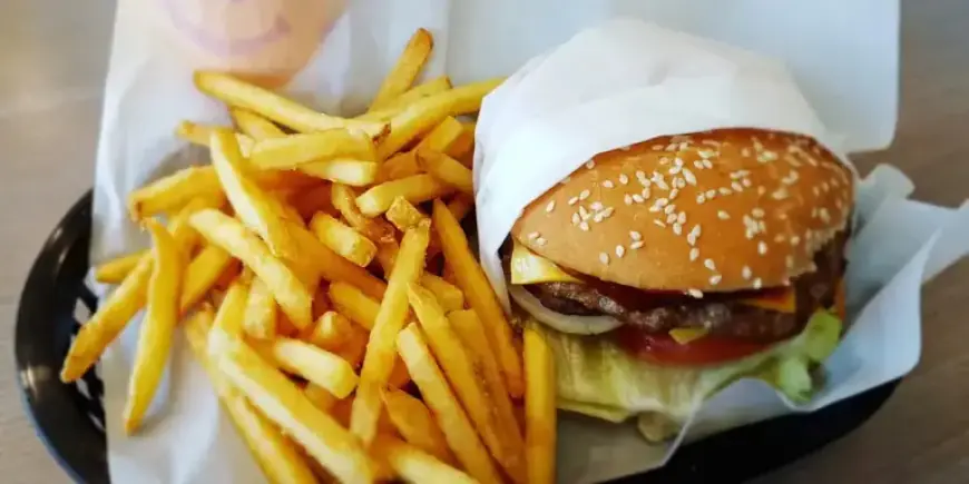 Burger Chain Franchisee Bankruptcy Threatens Over 60 Locations Nationwide