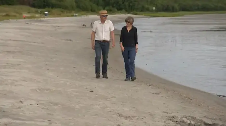 Plane Crash Lands Safely, Saving Lives in ‘Land & Sea’