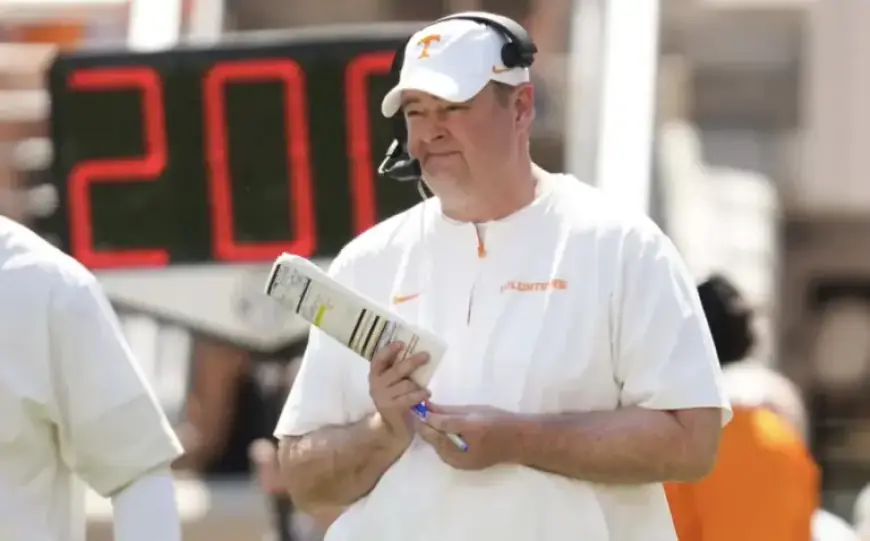 Heupel’s Quarterback Choice Clear after Tennessee Vols Spring Game